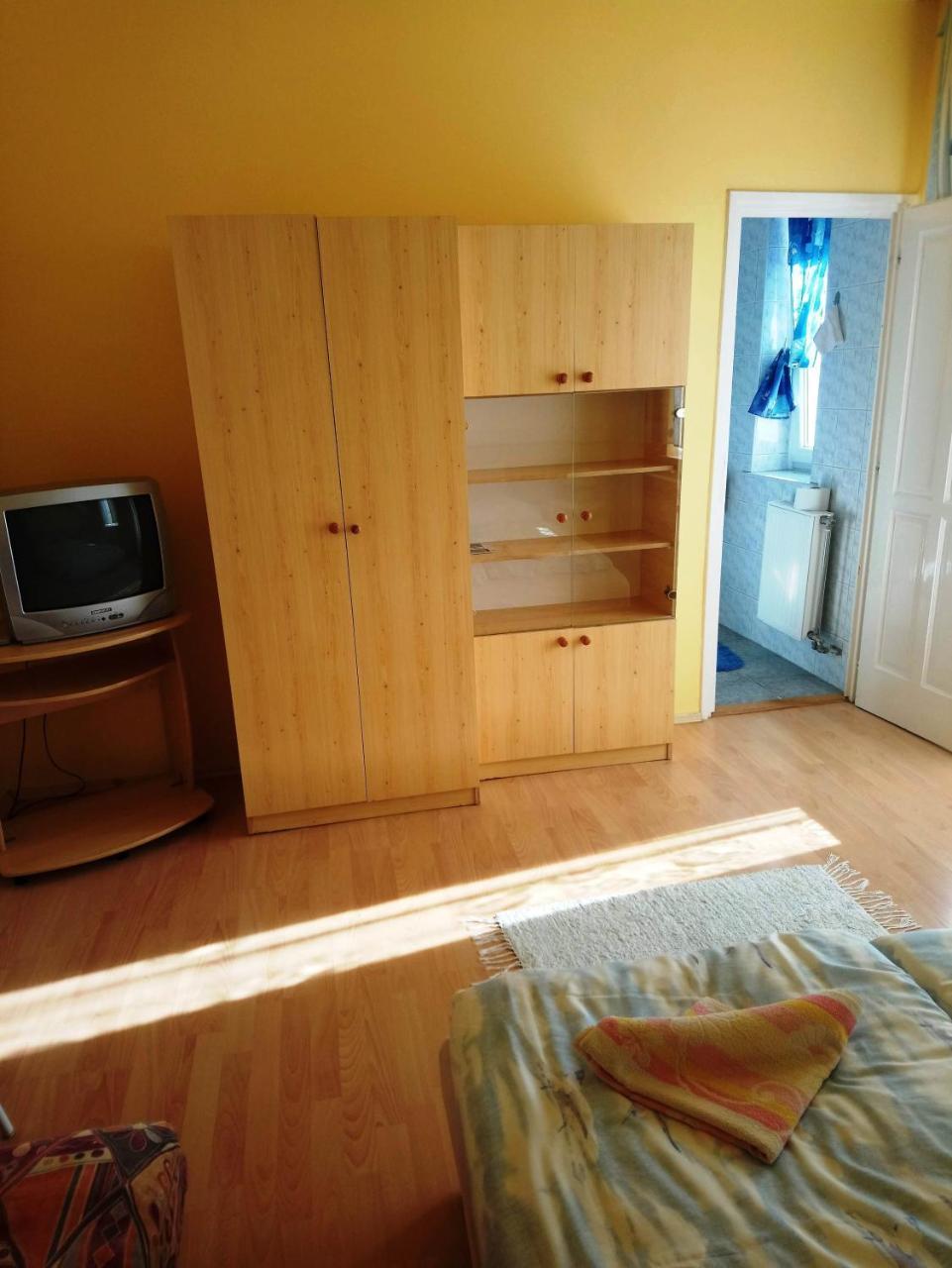 Erika Vendeghaz Hotell Bük Exteriör bild